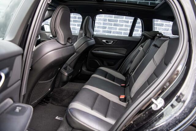 Volvo V60 2.0 B4 Plus Dark | Panorama dak | Adaptieve cruise control | Elektrisch verstelbare voorstoelen | Stoel/stuur verwarming |