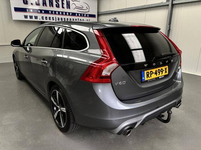 Volvo V60 2.0 T4 Business Sport Intellisafe Pro Line R Design!!! | Achteropkomend verkeer waarschuwing | Autonomous Emergency Braking | Bots herkenning systeem