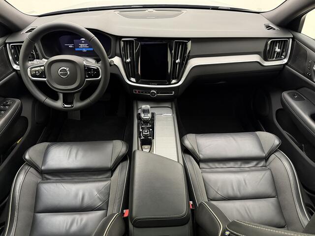 Volvo V60 B3 177pk Plus Dark / Panoramadak / 360 Camera / Black Pack / Keyless / Harman&Kardon Audio / Elektr. Stoelen / Mistlmapen / Elektr. Trekhaak / ACC / BLIS /
