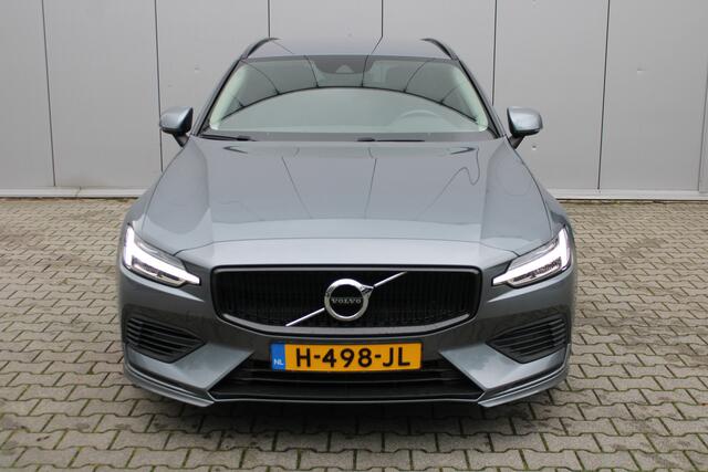 Volvo V60 T6 Twin Engine AWD Momentum Pro | Bodykit | Trekhaak | Dealer onderhouden | Leder