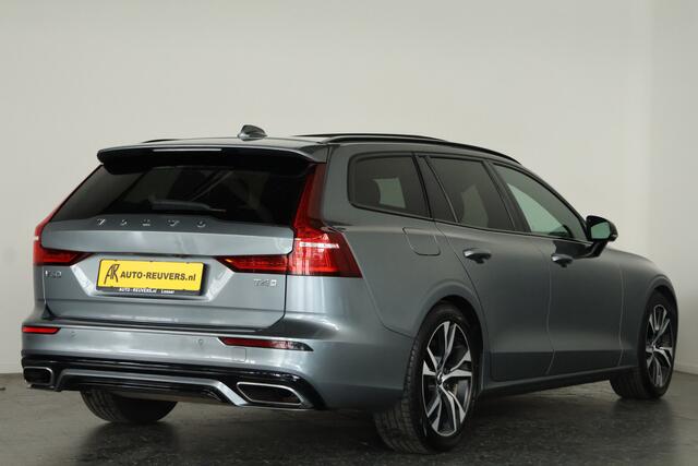 Volvo V60 2.0 T4 R-Design / Opendak / Harmankardon / Pilot assist / CarPlay
