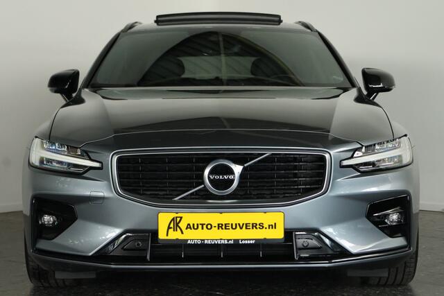 Volvo V60 2.0 T4 R-Design / Opendak / Harmankardon / Pilot assist / CarPlay