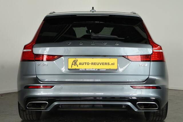 Volvo V60 2.0 T4 R-Design / Opendak / Harmankardon / Pilot assist / CarPlay