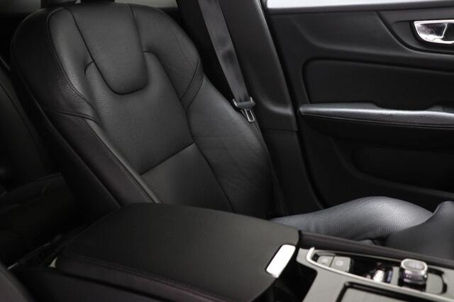 Volvo V60 2.0 T6 Twin Engine AWD Inscription | LEDER | STOELVERWARMING | APPLE | TREKHAAK | 19"