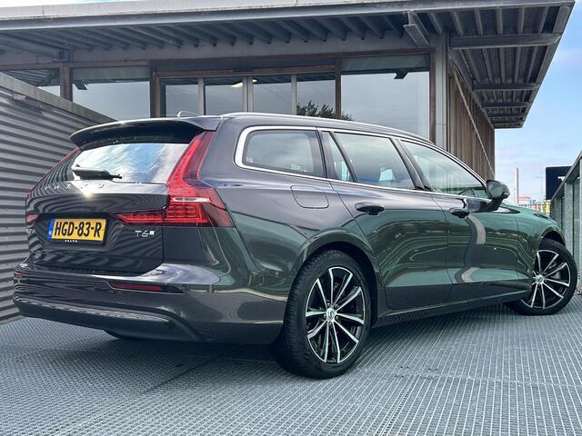 Volvo V60 2.0 T6 Plug-in hybrid AWD Essential Bright PHEV, Automaat, Driver assist, BLIS, Trekhaak semi elektrisch, Stoelverwarming, Stuurverwarming, Parkeercamera, Park assist voor- en achter