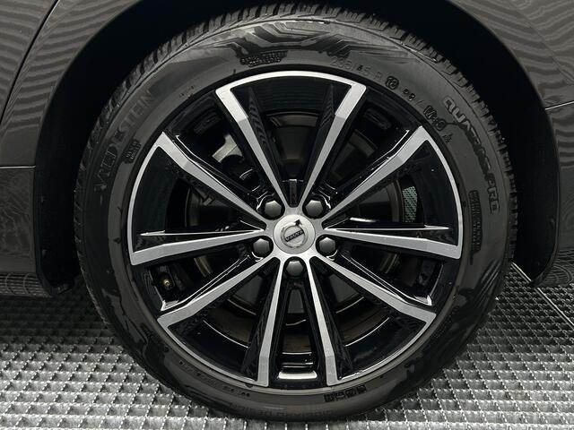 Volvo V60 2.0 T6 Plug-in hybrid AWD Essential Bright PHEV, Automaat, Driver assist, BLIS, Trekhaak semi elektrisch, Stoelverwarming, Stuurverwarming, Parkeercamera, Park assist voor- en achter