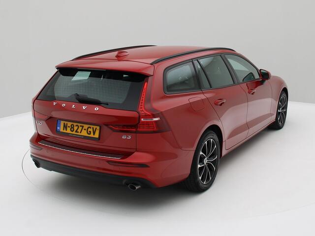 Volvo V60 2.0 B3 Momentum Advantage