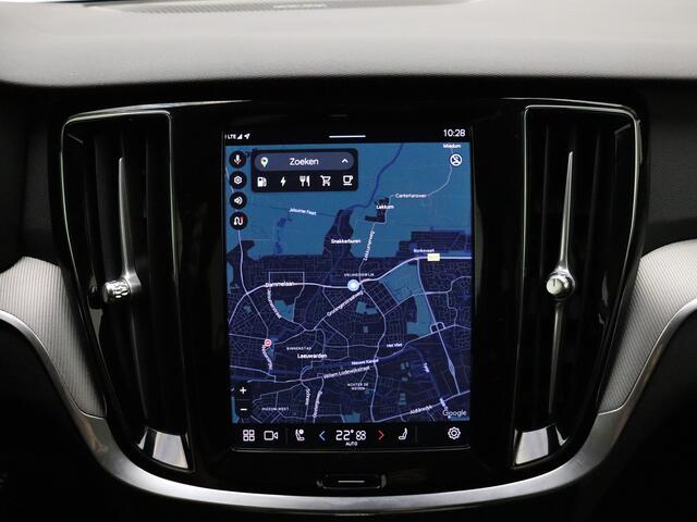 Volvo V60 T6 350PK Plug-in hybrid AWD Plus Dark | Lighting | 360 Camera | Harman/Kardon |