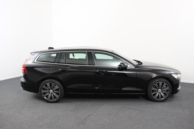 Volvo V60 2.0 T5 250pk Automaat Inscription | Navigatie | Apple Carpla/Android Auto | Climate control | Leder | Parkeer sensoren | Virtual Cockpit | Lichtmetalen velgen 18"