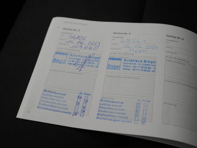 Volvo V60 T6 Twin Engine AWD Momentum Pro Plug In Hybrid 340pk Dealer O.H PHEV | Panodak | Adaptive Cruise | 360 Camera | Head Up | Sportstoelen Verwarmd | Harman & Kardon | Apple Carplay | Blis | Navigatie | Keyless | Virtual | DAB |