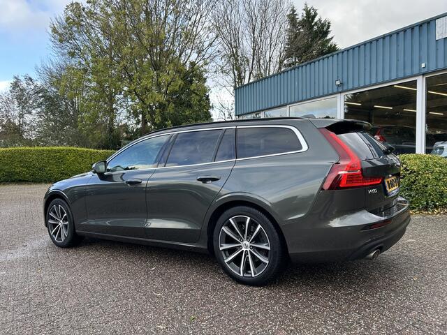 Volvo V60 2.0 B3 Momentum Business