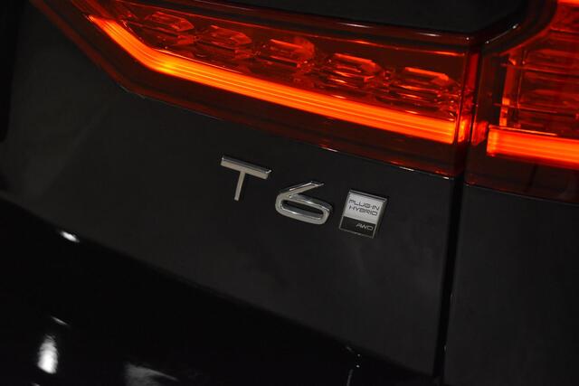 Volvo V60 T6 350PK Automaat Plug-in hybrid AWD Plus Dark