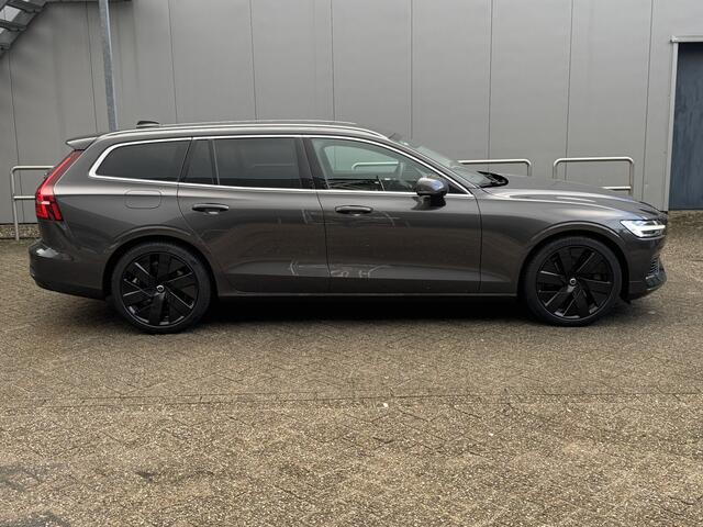 Volvo V60 2.0 T6 Plug-in hybrid AWD Essential Edition Climate Line | Park Assist Line | IntelliSafe Assist | Longe Range