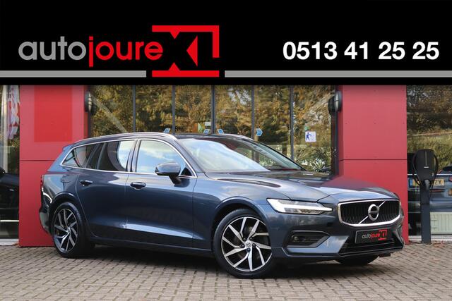 Volvo V60 2.0 T4 Momentum Pro | Leder | Camera | Winter Pakket | Trekhaak | Origineel NL |