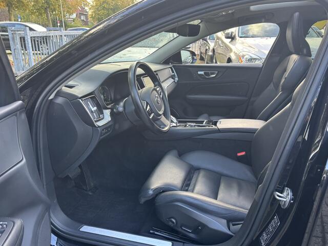 Volvo V60 T6 Recharge Long Range AWD Inscription Panorama Keyless DAB Pilot Assist