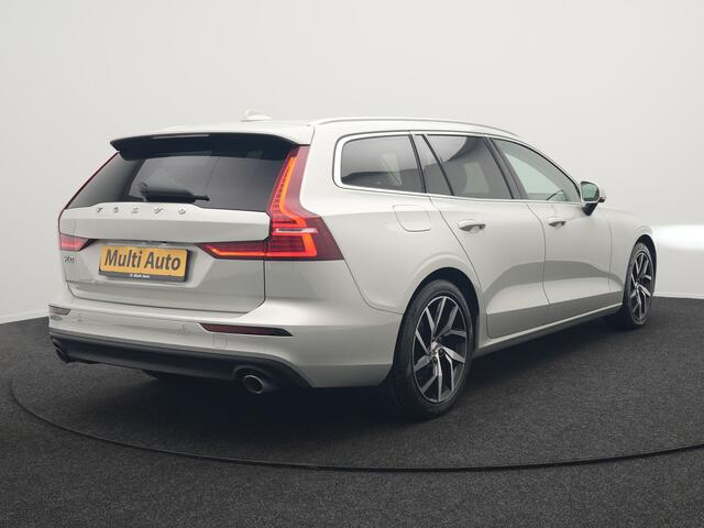 Volvo V60 T6 Twin Engine AWD Momentum Pro Plug In Hybrid 340pk Dealer O.H PHEV | Panodak | Adaptive Cruise | Camera | Apple Carplay | Sportstoelen Verwarmd | Virtual | Blis |