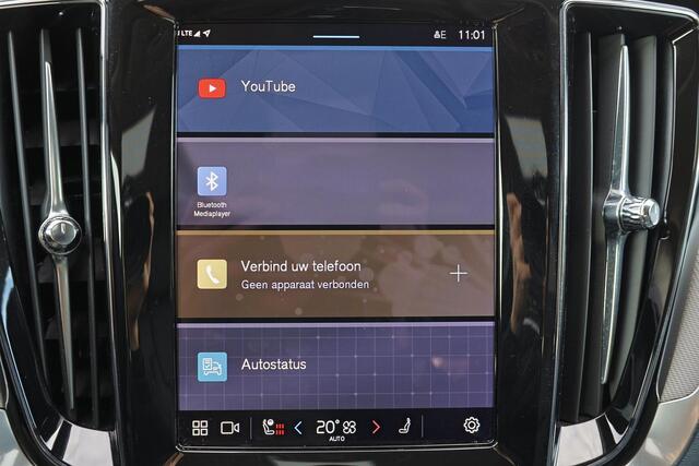 Volvo V60 T6 Recharge AWD Plus Dark - IntelliSafe Assist & Surround - 360º Camera - Harman/Kardon audio - Adaptieve LED koplampen - Verwarmde voorstoelen, stuur & achterbank - Parkeersensoren voor & achter - Elektr. bedienb. voorstoelen met geheugen - Extra getint