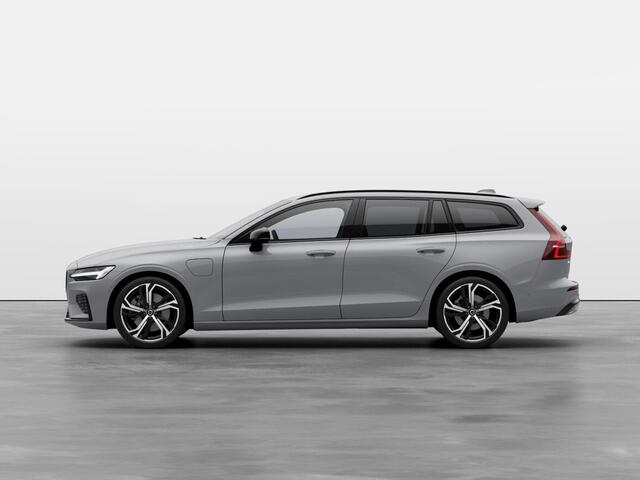 Volvo V60 T8 Plug-in hybrid AWD Plus Perform. Ed. Dark | Panoramadak | 360° camera | Stoel- en Stuurverwarming | Getint Glas