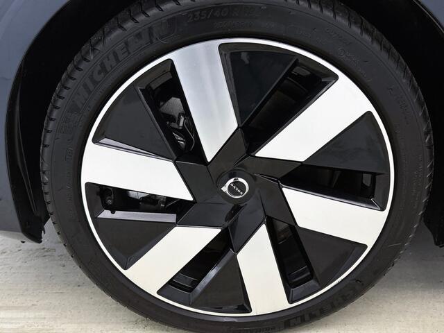 Volvo V60 2.0 T8 AWD Ultra Dark | Trekhaak | Panorama dak | Leder |