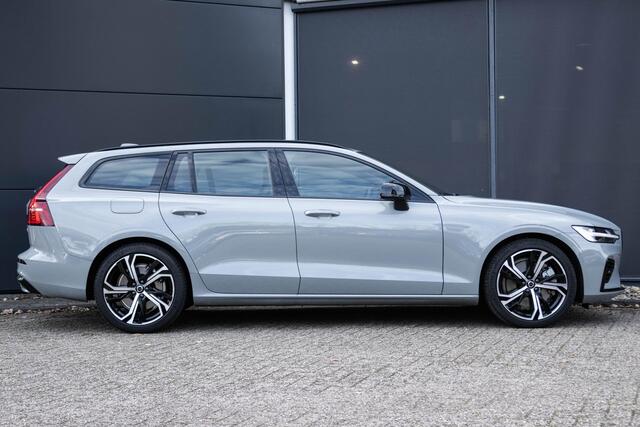 Volvo V60 T6 Plug-in hybrid AWD Plus Dark | | Verwarmbare voorstoelen | Verwarmbaar stuurwiel | Verwarmbare achterbank | Charcoal Sportleder | Zwarte hemel | 19 inch Lichtmetalen velgen | Parkeercamera | Elektrische verstelbare voorstoelen met geheugen | Premium au