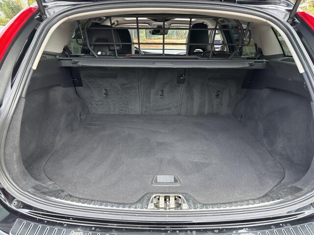 Volvo V60 2.5 T5 AWD 5 Cilinder! Schuifdak Keyless