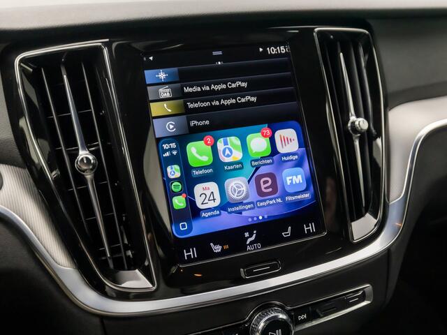 Volvo V60 2.0 T6 Recharge AWD R-Design 391Pk Automaat (APPLE CARPLAY, GROOT NAVI, LUXE LEDER, MEMORY SEATS, CAMERA, STUUR/STOELVERWARMING, GETINT GLAS, STOELVENTILATIE, ADAPTIVE CRUISE, NIEUWSTAAT)