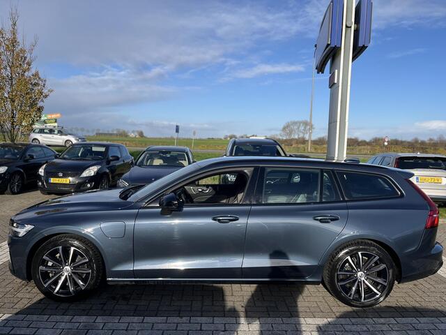 Volvo V60 T6 Plug-in hybrid AWD Plus Dark