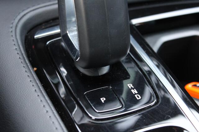 Volvo V60 2.0 T6 PHEV AWD BRIGHT LEER NAVI TH LED 84000KM!!!