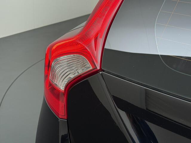 Volvo V60 2.0 T3 Nordic+ Trekhaak/Navi/Xenon etc.