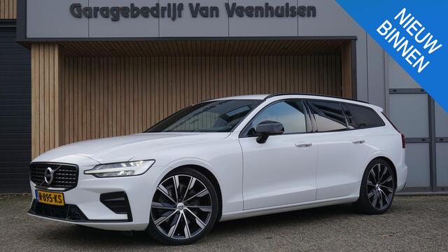 Volvo V60 2.0 T5 250pk R-Design Black Optik H&K Leder 20inch LM Navi LED Virtual Cockpit Stoel & Stuurwiel V.W. *Uitstraling*