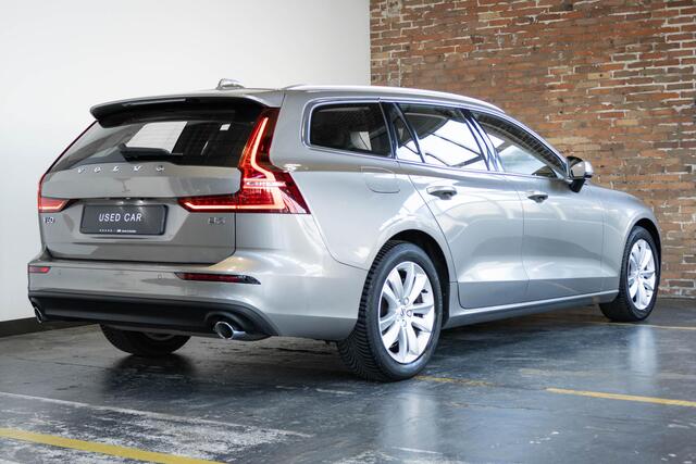 Volvo V60 B3 Business Pro | Adaptive Cruise Control | Parkeersensoren voor + achter | Parkeercamera | BLIS | Dealeronderhouden | 1ste Eigenaar | Navigatie | Keyless Start | Climate Control