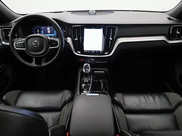 Volvo V60 2.0 T6 Plug-in hybrid AWD Ultimate Bright LONG RANGE | PANO | B&W | HUD | CAMERA | MEMORY | KEYLESS | STOEL- EN STUURVERW.