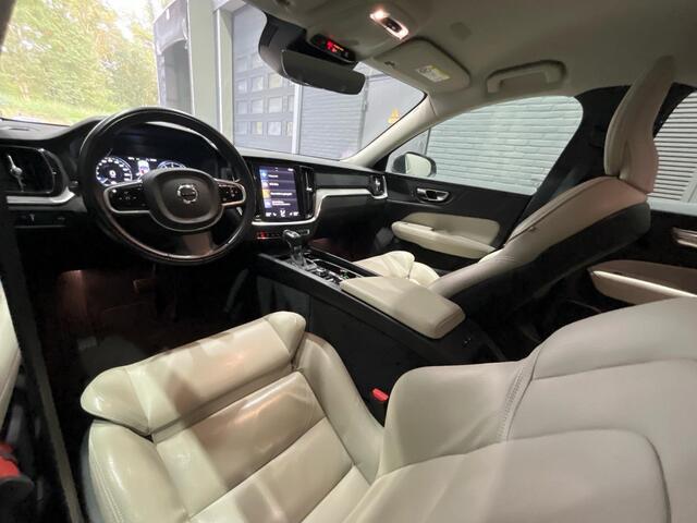 Volvo V60 T4 Inscription | ACC | Stoel+Stuurverwarming | BLIS | Camera | Leder | Apple Carplay