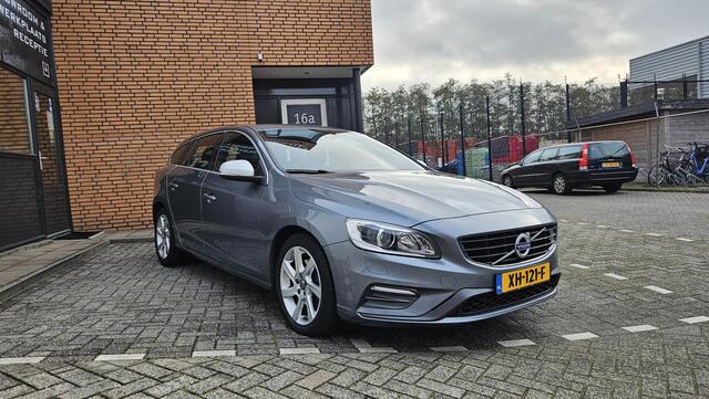Volvo V60 2.0 T4 Business Sport