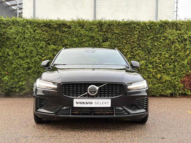 Volvo V60 2.0 T6 Plug-in hybrid AWD Plus Dark | Panoramadak | Harman/Kardon | Trekhaak |