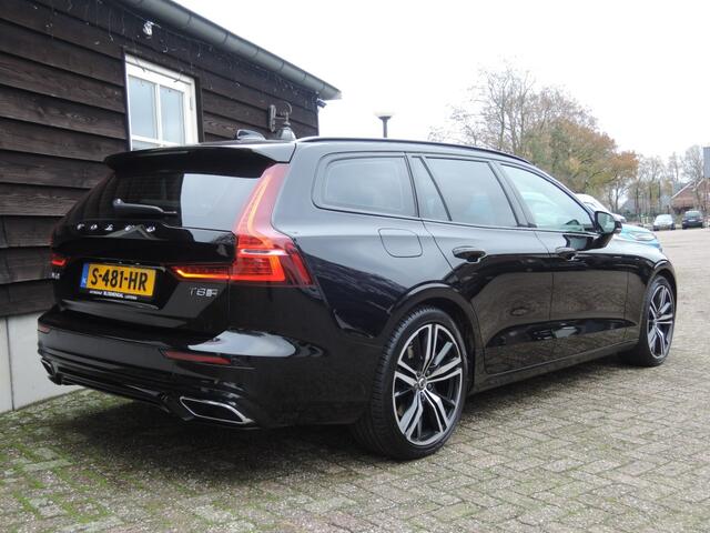 Volvo V60 2.0 T8 TE AWD R-DESIGN