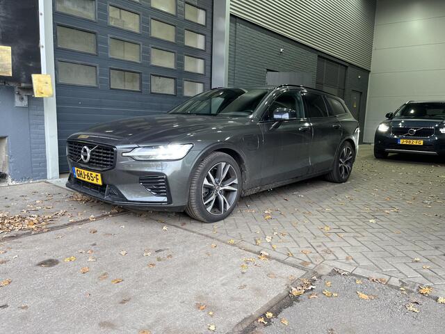 Volvo V60 T6 Recharge R-Design | ACC | Stoel+Stuurverwarming | BLIS | Keyless | Camera | Apple Carplay
