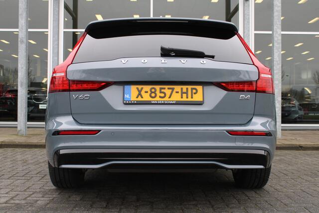 Volvo V60 2.0 B4 Plus Dark | Schuif/kantel dak | Camera | Getint glas achter | Stoel/stuur verwarmd |