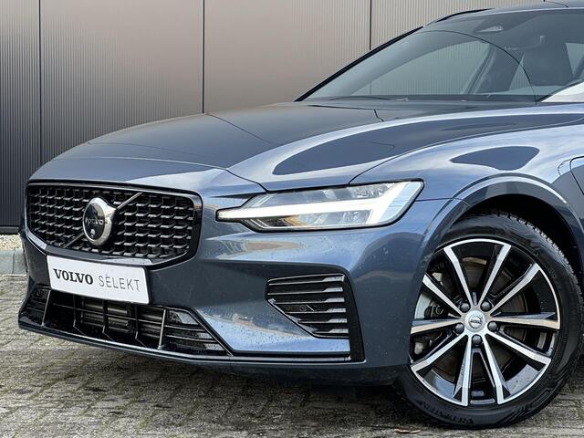Volvo V60 2.0 T6 Plug-in hybrid AWD Plus Dark Adaptieve cruise control / BLIS / 360 camera / elektr. verst. Contourstoelen / stuur-,stoel-, voorruit verw. / Harman Kardon audio / Trekhaak / Keyless drive / All season banden