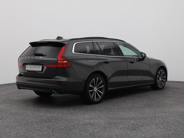 Volvo V60 2.0 B3 Momentum | PANO | CAMERA | STOELVERWARMING