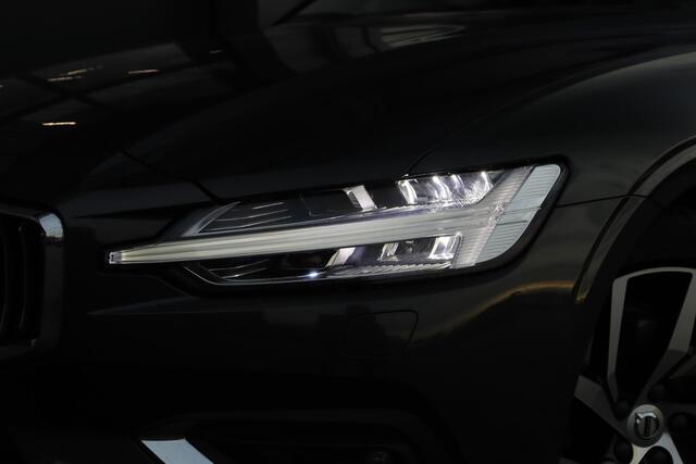 Volvo V60 2.0 T4 Inscription | ACC | Camera | Trekhaak |
