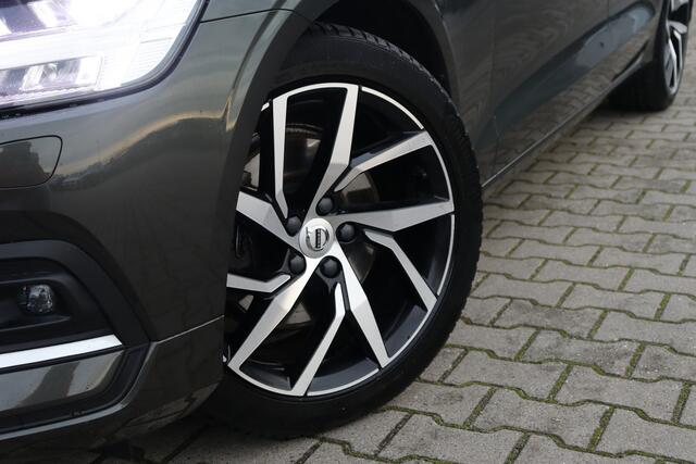 Volvo V60 2.0 T4 Inscription | ACC | Camera | Trekhaak |