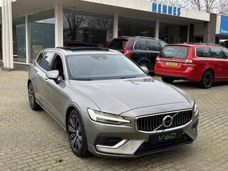 volvo-v60-t8-awd-inscription-pano-d