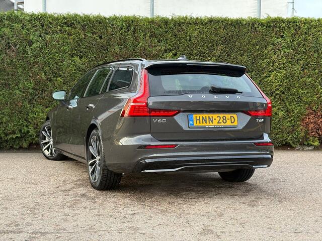 Volvo V60 T6 Plug-in hybrid AWD Plus Dark
