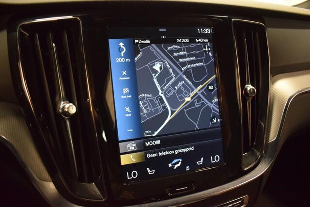 Volvo V60 2.0 T5 250pk AUT8 Inscription Trekhaak 1800kg/ Leer/ Stoel en voorruit verw./ Elec Aklep
