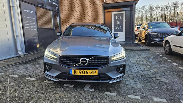 Volvo V60 2.0 B3 R-Design