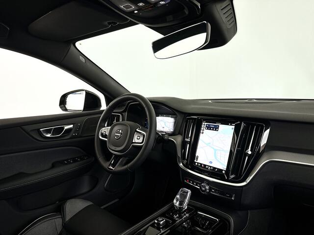 Volvo V60 T6 Plug-in hybrid AWD Plus Dark | 360° camera | Harman Kardon | Stoel- en Stuurverwarming | Trekhaak