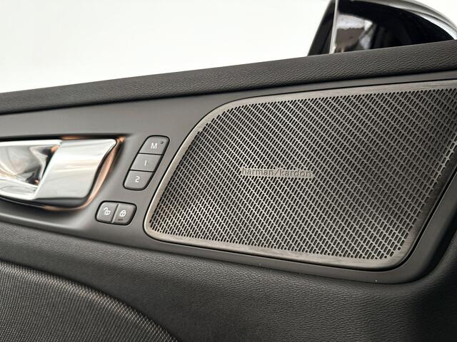 Volvo V60 T6 Plug-in hybrid AWD Plus Dark | 360° camera | Harman Kardon | Stoel- en Stuurverwarming | Trekhaak