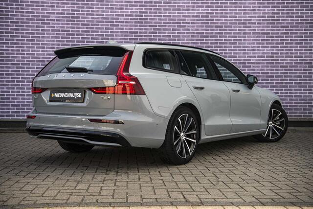 Volvo V60 2.0 T6 Plug-in hybrid AWD Plus Dark | 360° Camera | Stoel en stuurverwarming | Trekhaak | Adaptieve cruise control | Harman/Kardon audio | BLIS dodehoekdetectie |