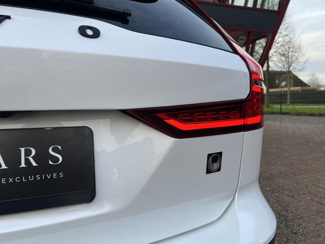 Volvo V60 2.0 B3 Plus Dark | Heico Styling-kit | Pano | H&K | Google Infotainment | Nappa Leder |